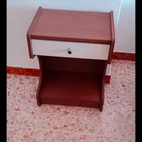 Comodino anni 70
