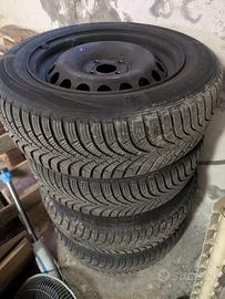 Cerchi acciaio 15 4 fori + gomme invernali hankook