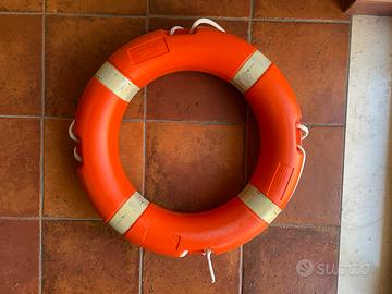 Salvagente nautico anulare