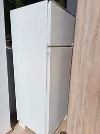 Frigo e armadio