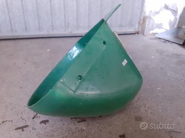 Mangiatoia per cavalli