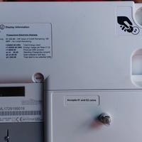 Misuratore elettrico con timer, display e monete