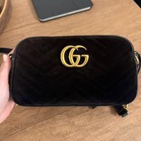 Borsa Gucci Marmont nera velluto