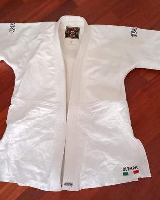 SUPER:  Judogi modello top di gamma Itaki