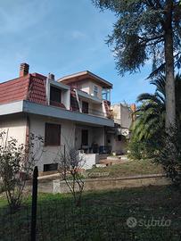Villa bifamiliare