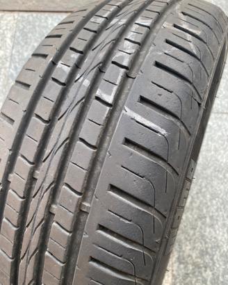 GOMME MOMO Outrun M2  195/60 R15 88V.