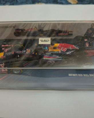 Red Bull-Renault Rb9 Vettel minichamps 1/43