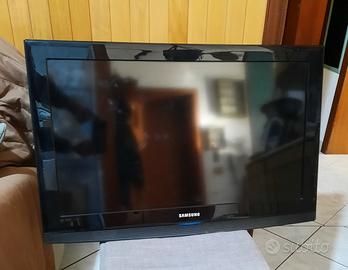 TV SAMSUNG 32 pollici per ricambi LE32B350F1W