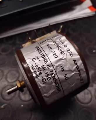 Variac 0-220V 0.7A