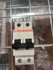 Interruttore ABB C10