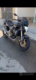 Honda hornet CB 600 F