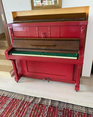 Pianoforte verticale Schopf & Co d’epoca.