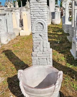 Fontana Nadia in cemento e polvere di marmo