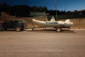 Colbac 5,80 con Yamaha 40/70 carrello omologato