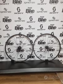 coppia ruote zipp 3zero moto nuove