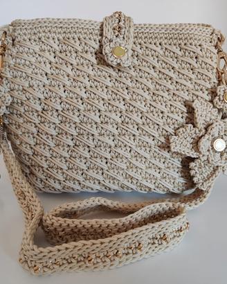 Borsa uncinetto cordino hand made 