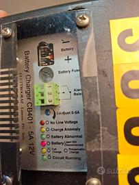 CARICABATTERIA 12 Vcc / 5 A