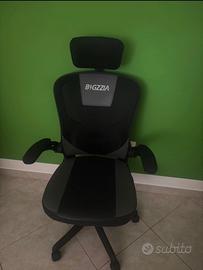 Sedia pc scrivania rotelle nera comoda