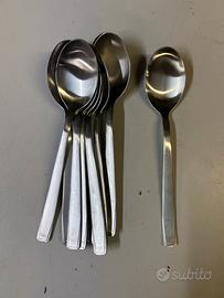 Posate (cucchiai e coltelli)