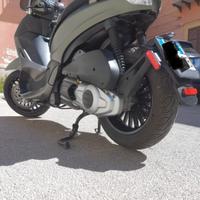 scuter piaggio beverly 300 