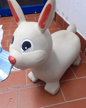 Coniglietto cavalcabile morbido bimbi