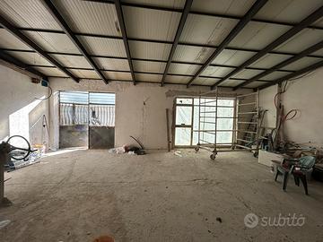 Capannone artigianale