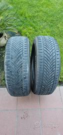 2 gomme 235 65 17 103 W Tracmax 4 stagioni a 90 %