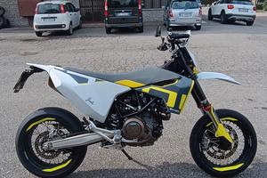 Husqvarna 701 sm 