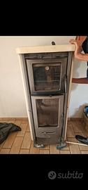 stufa a legna con forno