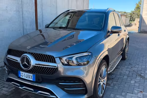 Mercedes GLE 300D AMG PREMIUM 4 MATIC