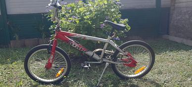 bicicletta bmx