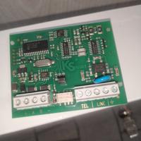 Ksenia Pontis comunicatore telefonico