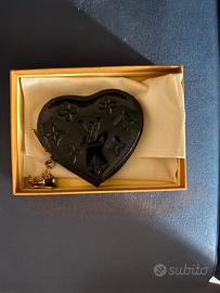 Portamonete cuore Louis Vuitton