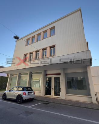 CAVARZERE - FABBRICATO COMMERCIALE PLURIUSO