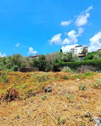 Terreno di 1300 m² a Catania