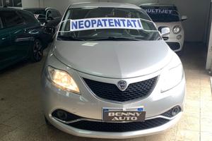 Lancia Ypsilon 1.2 69 CV 5 porte GPL Ecochic Plati