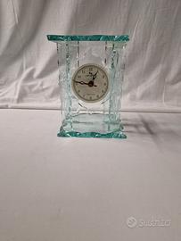 orologio da tavolo in vetro