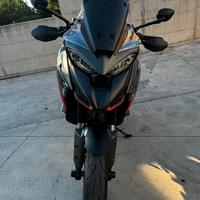 Multistrada v4s travel e radar