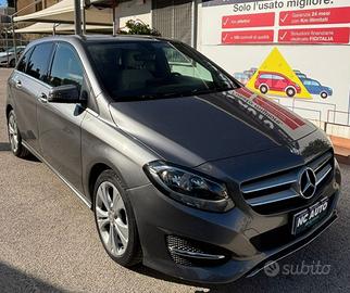 MERCEDES-BENZ B 180 d Automatic Business