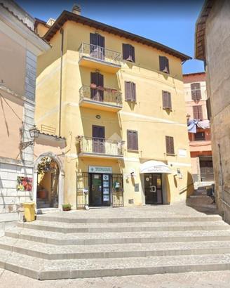 3 LOCALI A PALIANO