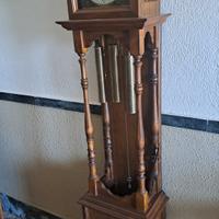 pendolo antico fatto da un orologiaio