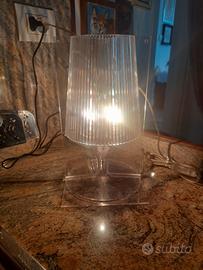 Lampada tavolo  Kartel