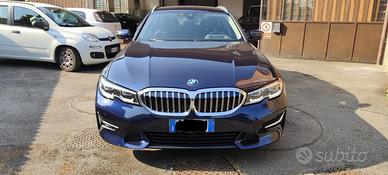 BMW 320d Touring 190cv Luxury Line
