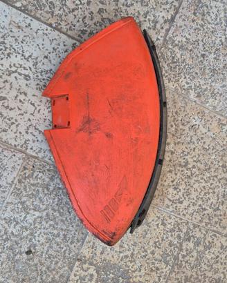 Parasassi per decespugliatore