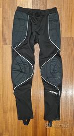 Pantaloni con protezioni a ginocchia e fianchi 14a