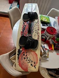 Tavola da snowboard nuova mai usata