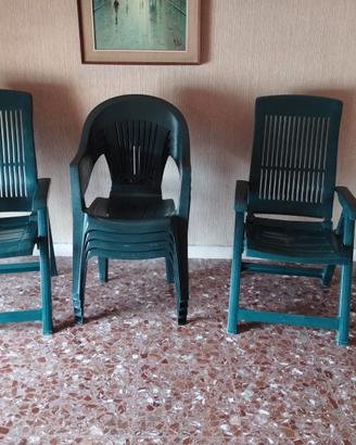 4 sedie e 2 sdraio per esterno
