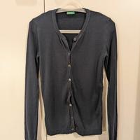 Cardigan di colore blu
