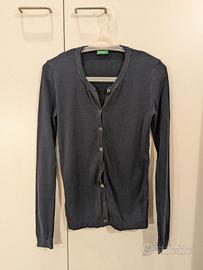 Cardigan di colore blu