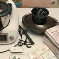 Bimby tm5 con cook-key, stick e libri 